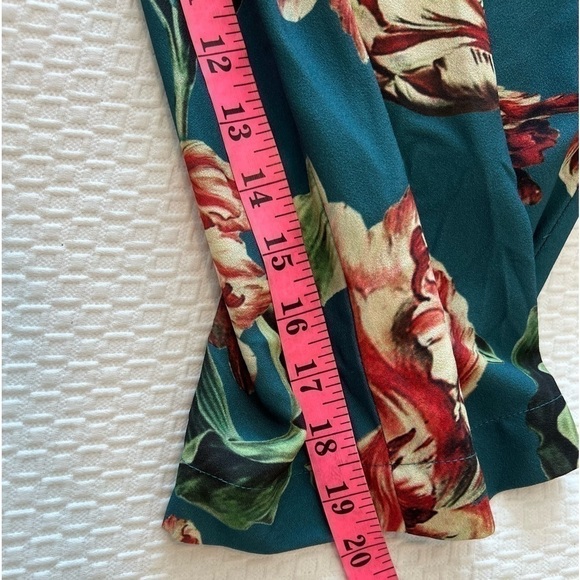 PatBO Botanica Floral Belted Cropped Pants - Picture 14 of 16